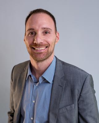 Portraitfoto von Reinhard Inführ